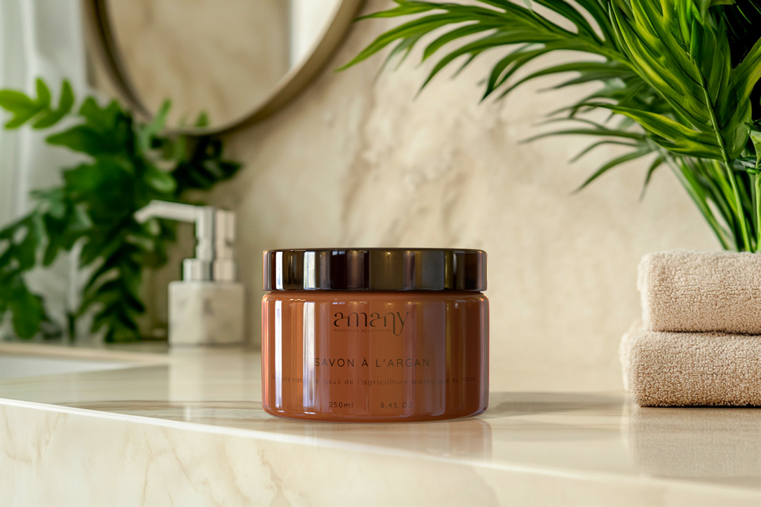 huile d’argan bio, cosmétiques marocains, soin naturel, produits de beauté marocains, savon noir, savon noir à l'argan, argan, soin de beauté, soin de la peau, hydratation