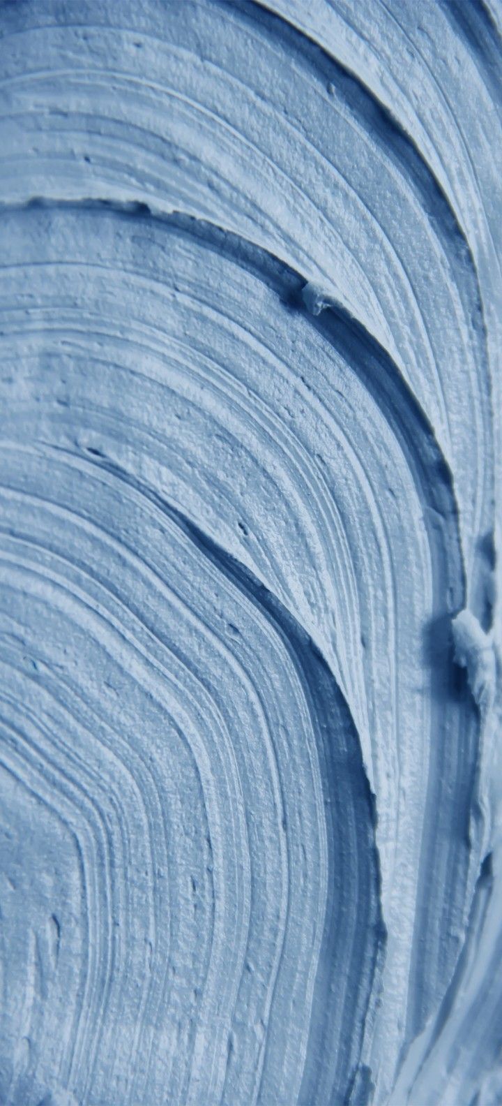 Poils incarnés : comment les éviter et retrouver une peau nette ?